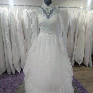 1970's Vintage Wedding Dress